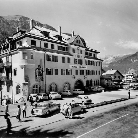 Hotel Dolomiti Schloss Canazei Dış mekan fotoğraf